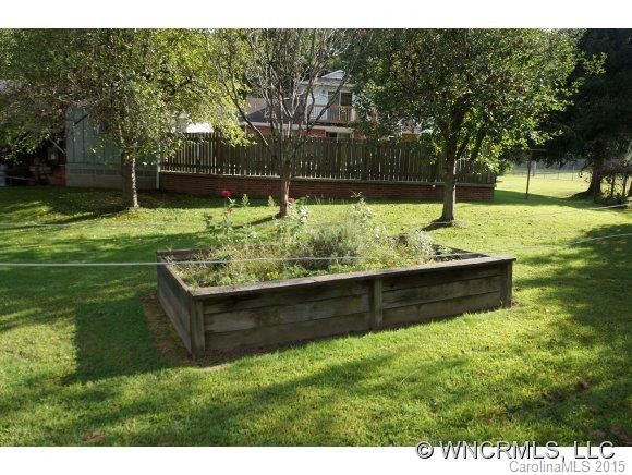 196 East French Broad Street - Photo 7