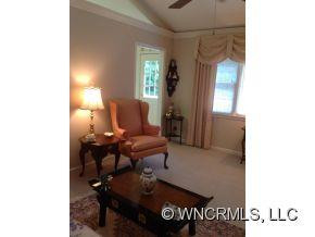 1048 Saddlebrook Drive - Photo 8