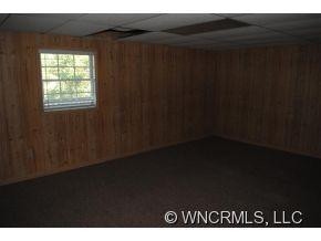 143 Girdwood Heights - Photo 12