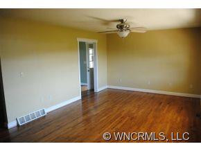 143 Girdwood Heights - Photo 6