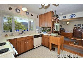 2889 Hogback Mountain Road - Photo 4