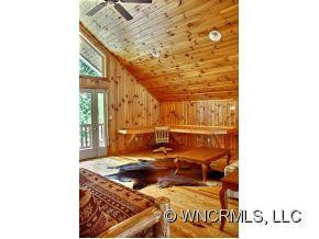 364 Chapel Point - Photo 11