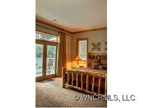 364 Chapel Point - Photo 14