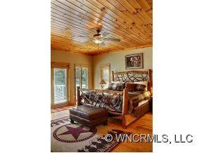 364 Chapel Point - Photo 7