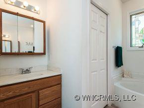 8 Orchard Knob Lane - Photo 13
