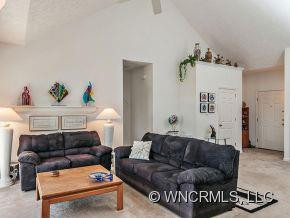 8 Orchard Knob Lane - Photo 3