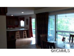118 Hickory Lane - Photo 3