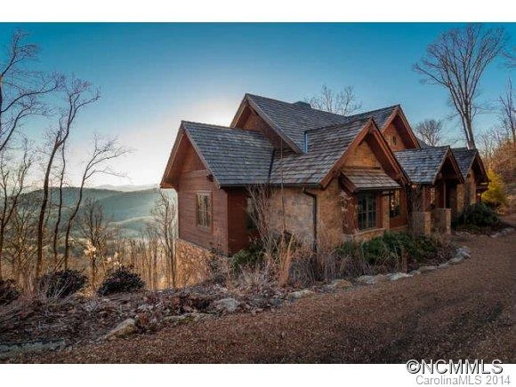 34 Crown Point