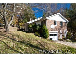 159 Castlerock Drive - Photo 2