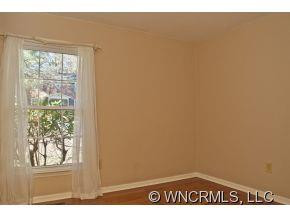 159 Castlerock Drive - Photo 12