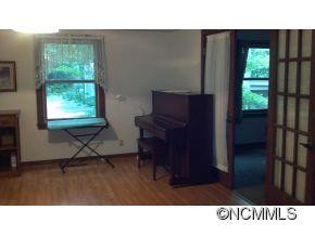 251 Clematis Lane - Photo 15