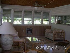 409 Newton Place - Photo 13