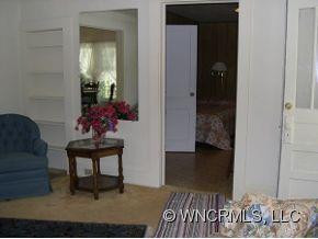 409 Newton Place - Photo 5