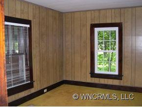 409 Newton Place - Photo 8