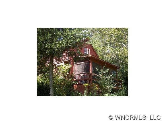 132 White Oak Road Ext