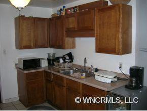 34 Jeffress - Photo 2