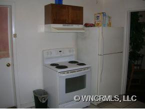 34 Jeffress - Photo 3