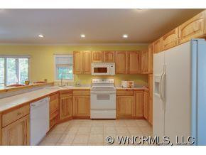 303 Winfield Cove Road - Photo 3