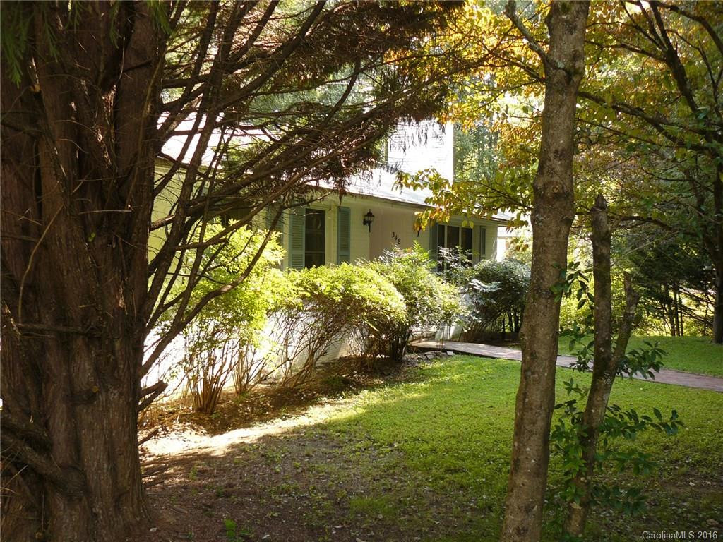 348 Park Ave - Photo 2
