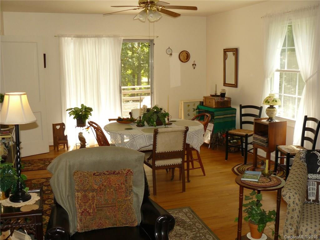 348 Park Ave - Photo 11