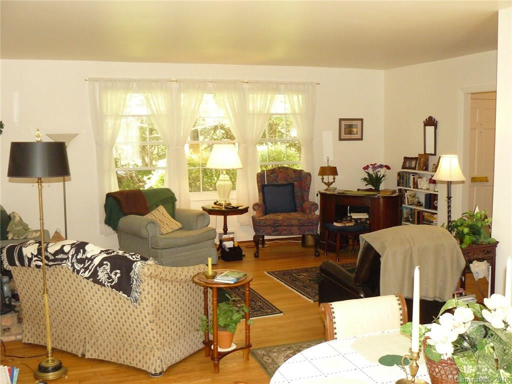 348 Park Ave - Photo 10