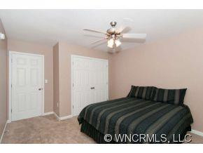 99 Thea Lane - Photo 17