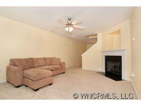 99 Thea Lane - Photo 4