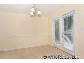 99 Thea Lane - Photo 10
