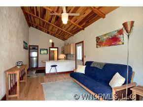  - Photo 9