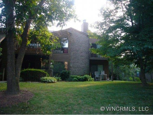 36 Ravencroft Lane