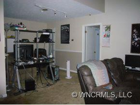 36 Ravencroft Lane - Photo 3