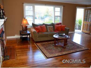 103 ARBUTUS LANE - Photo 2