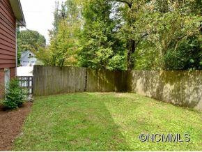 103 ARBUTUS LANE - Photo 14