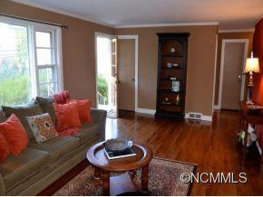 103 ARBUTUS LANE - Photo 4