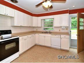 103 ARBUTUS LANE - Photo 6