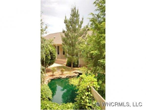 11 WORLEY LANE