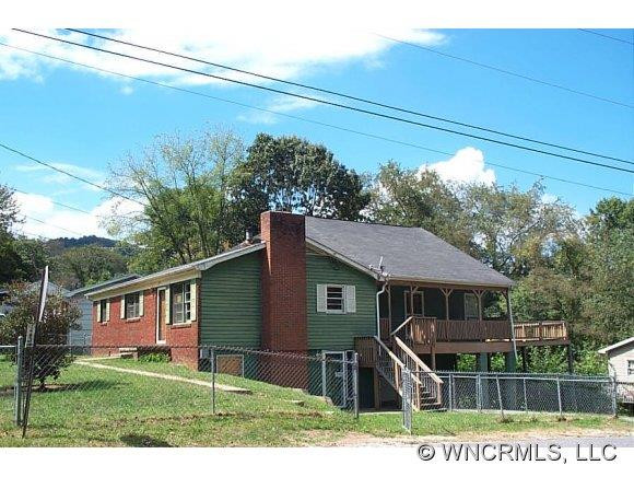 499 Deaverview Rd