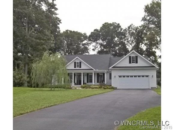364 Classic Oaks Circle