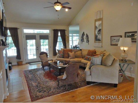 364 Classic Oaks Circle - Photo 6