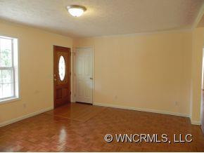 9 Jamie Hill Drive - Photo 8