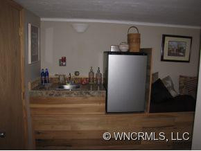 24 Sandon Dr - Photo 21