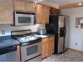 24 Sandon Dr - Photo 7