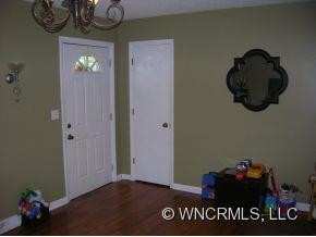 137 Cooley Drive - Photo 6