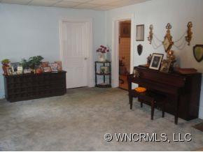 733 Third Avenue west - Photo 7