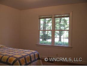 211 Balsam Road - Photo 13