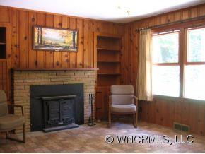 211 Balsam Road - Photo 3