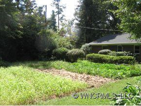 211 Balsam Road - Photo 4