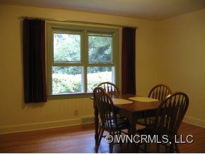 211 Balsam Road - Photo 10