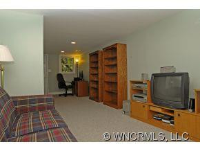 34 Spring Hill Circle - Photo 19