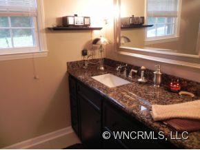 275 Edwards Street - Photo 12